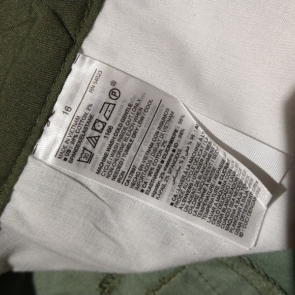 Old Navy shorts - Picture 5 of 5